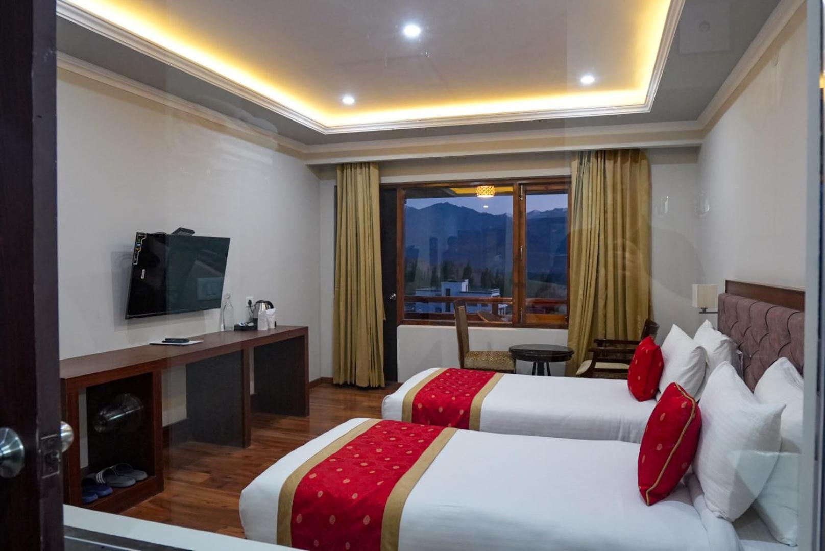 Hotel Karma Residency Leh Luaran gambar